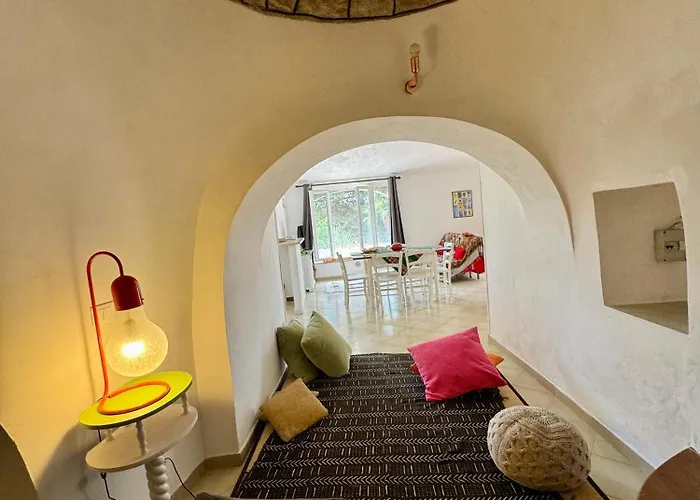 펜션 Trulli Nel Bosco Itria Valley *