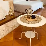 Trulli Nel Bosco Itria Valley * צ'לייה מספיקה