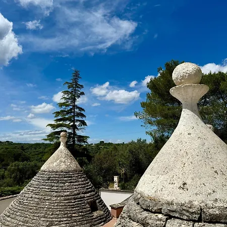 Trulli Nel Bosco Itria Valley